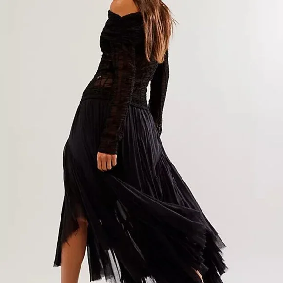 Free People Fp One Clover Skirt Asymmetrical Black New S - Picture 2 of 3